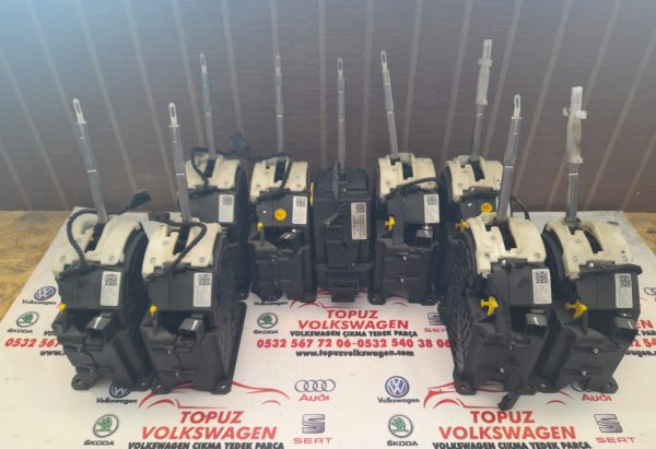 Audi Q2 Otomatik Vites Mekanizması Çıkma Orjinal 5Q1713023AB - 5Q1 713 023 AB