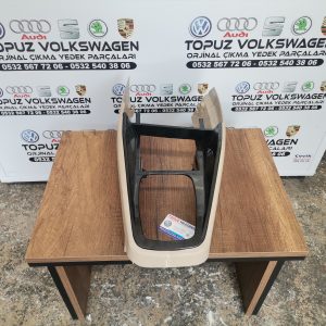 VOLKSWAGEN GOLF 4 ÖN VİTES ORTA KONSOLU BEJ RENK 1J1863201E