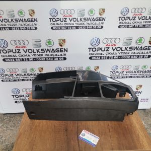 VOLKSWAGEN GOLF 4 ÖN VİTES ORTA KONSOLU SİYAH RENK 1J1863201E