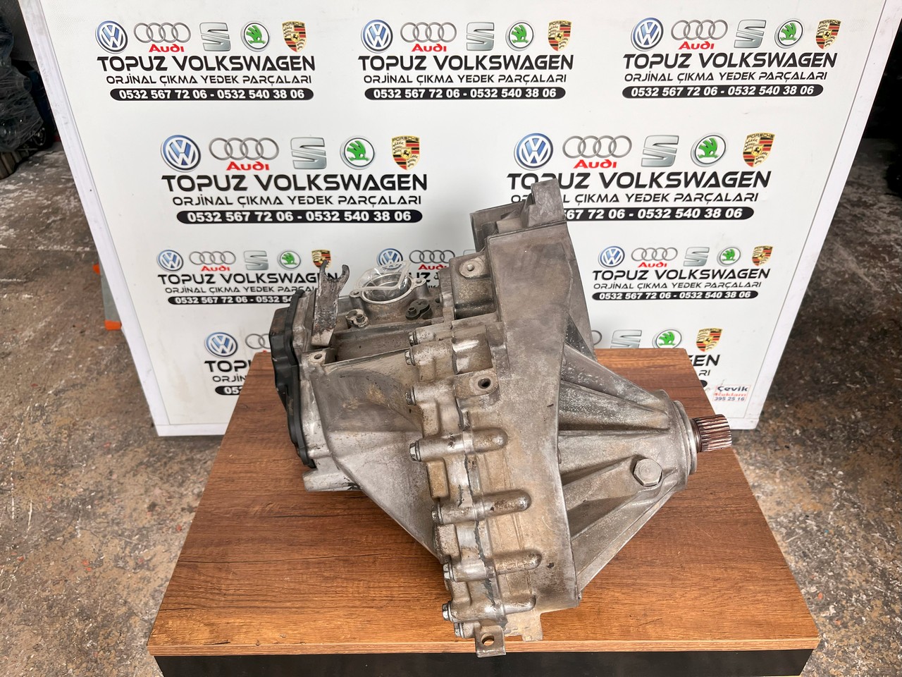 VOLKSWAGEN TRANSPORTER T5 1.9 TDİ AXB 105 LİK 5 VİTES ORJİNAL ÇIKMA MANUEL ŞANZIMAN, VOLKSWAGEN TRANSPORTER T5 1.9 TDİ AXB 105 HP 5 VİTES ÇIKMA MANUEL ŞANZIMAN, VOLSKWAGEN T5 1.9 TDİ 105'LİK ÇIKMA ORJİNAL MANUEL ŞANZIMAN, TRANSPORTER T5 1.9 AXB MOTORLU 105 HP 5 VİTES ÇIKMA ŞANZIMAN, VOLKSWAGEN TRANSPORTER T5 ÇIKMA 1.9 TDİ AXB 105 HP ŞANZIMAN 5 İLERİ, TRANSPORTER T5 1.9 TDİ AXB 105 HP 5 VİTES MANUEL ÇIKMA ŞANZIMAN KONTROLLÜ, TRANSPORTER T5 1.9 AXB 105!LİK ÇIKMA ŞANZIMAN KONTROLLÜ TEST EDİLMİŞ VOLKSWAGEN TRANSPORTER T5 1.9 TDİ AXB 105 LİK 5 VİTES ORJİNAL ÇIKMA MANUEL ŞANZIMAN, VOLKSWAGEN TRANSPORTER T5 1.9 TDİ AXB 105 HP 5 VİTES ÇIKMA MANUEL ŞANZIMAN, VOLSKWAGEN T5 1.9 TDİ 105'LİK ÇIKMA ORJİNAL MANUEL ŞANZIMAN, TRANSPORTER T5 1.9 AXB MOTORLU 105 HP 5 VİTES ÇIKMA ŞANZIMAN, VOLKSWAGEN TRANSPORTER T5 ÇIKMA 1.9 TDİ AXB 105 HP ŞANZIMAN 5 İLERİ, TRANSPORTER T5 1.9 TDİ AXB 105 HP 5 VİTES MANUEL ÇIKMA ŞANZIMAN KONTROLLÜ, TRANSPORTER T5 1.9 AXB 105!LİK ÇIKMA ŞANZIMAN KONTROLLÜ TEST EDİLMİŞ